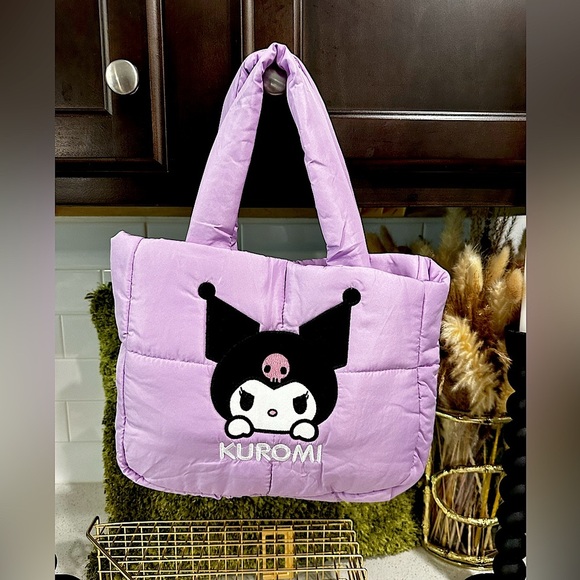 🌟New🌟 Sanrio Puff Quilted Tote Bags (1 Item) - Picture 9 of 10